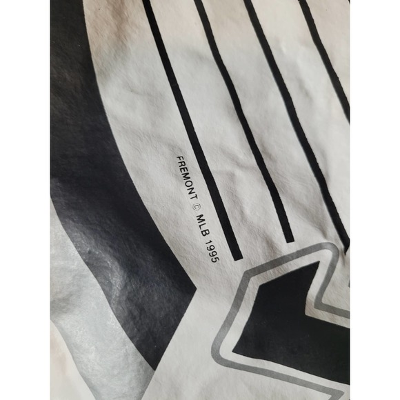 NWOT Vintage 1995 Chicago White Sox Tire Cover pinstripes - Picture 3 of 5